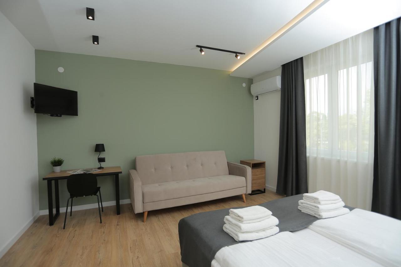 Bonanza Apartments Ni エクステリア 写真